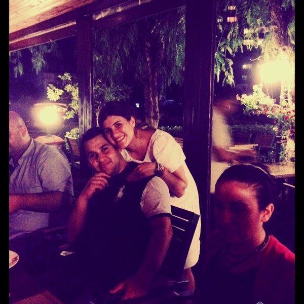 6/10/2014에 Aylin E.님이 Atakent Keyif Restaurant에서 찍은 사진