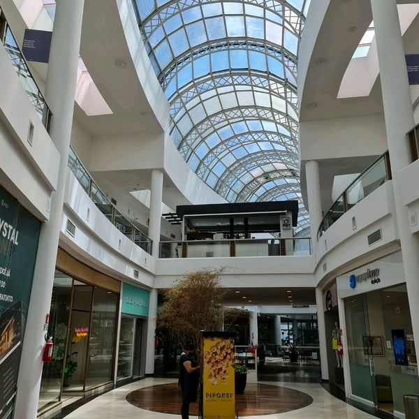 Foto scattata a Shopping Crystal da Di Fraia il 3/24/2022
