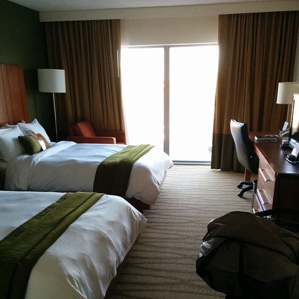 รูปภาพถ่ายที่ The Mason Inn Conference Center &amp; Hotel โดย Donald W. เมื่อ 2/23/2014