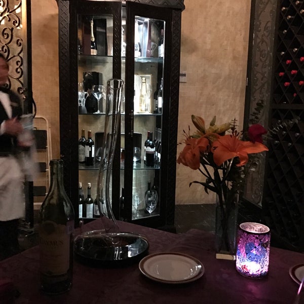 Photo prise au Restaurant Bordeaux par Juan I. le2/11/2017