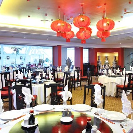 Photo prise au FonDRAGONPearl Chinese &amp; Sushi Restaurant - Adana HiltonSA par FonDRAGONPearl Chinese &amp; Sushi Restaurant - Adana HiltonSA le4/13/2015
