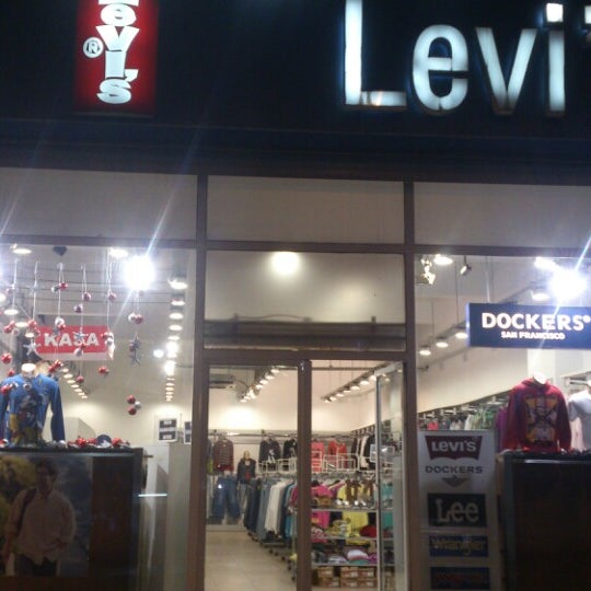 Topkapı Levis Outlet - Maltepe - 0 tips