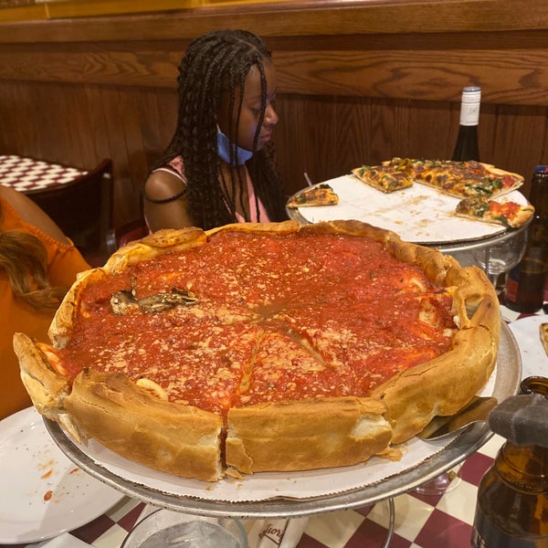 Photo taken at Giordano&#39;s by Tommy S. on 7/30/2021