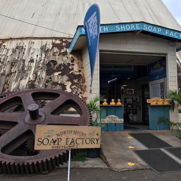 Photo taken at North Shore Soap Factory by Richi on 4/30/2017