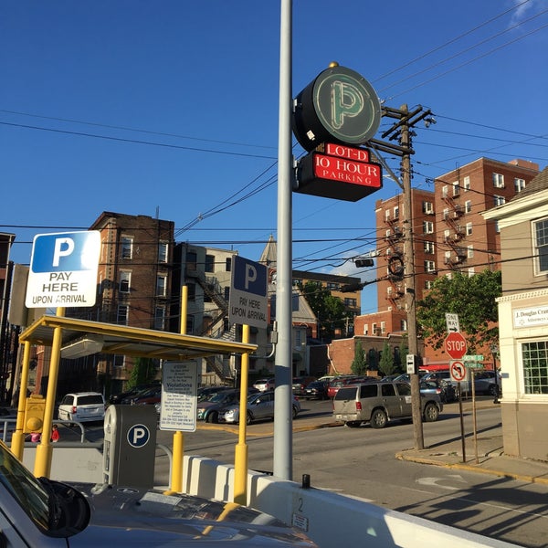 Chestnut Street Parking Garage Downtown 5 tips from 118 visitors