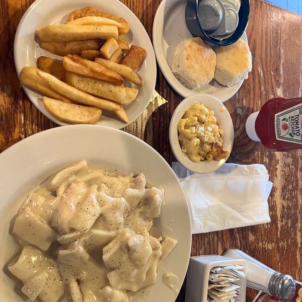 Cracker Barrel Old Country Store Sanford'da Amerikan Restoranı