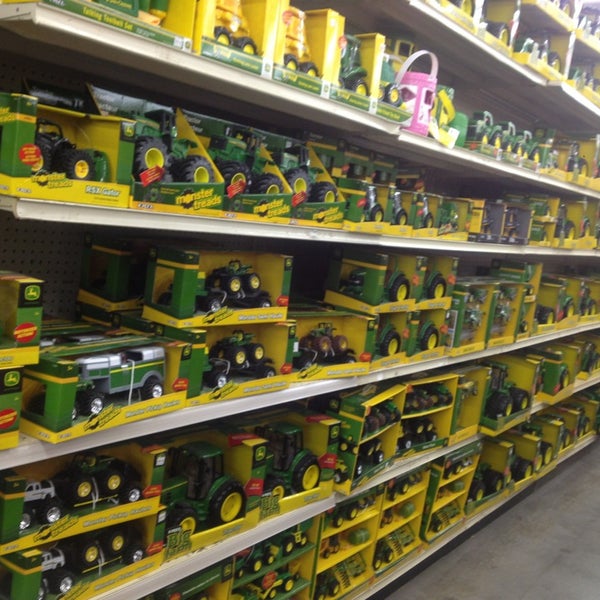 Toys at best sale rural king