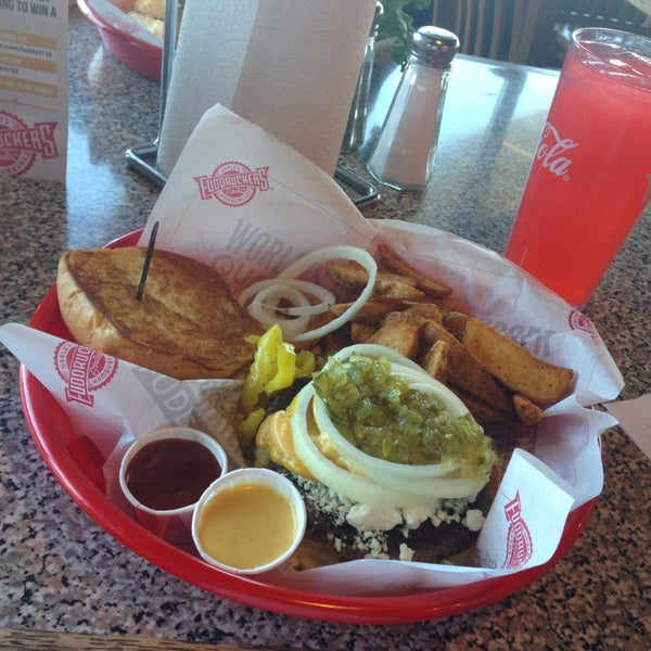 Photo taken at Fuddruckers by Roy W. on 2/19/2013