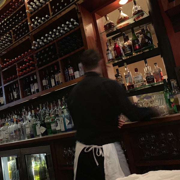 Zinc Bistro & Wine Bar Cocktail Bar