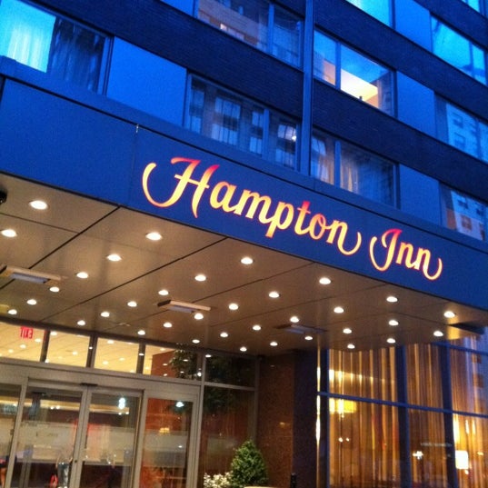 Foto tirada no(a) Hampton Inn by Hilton por Min A. em 7/23/2012