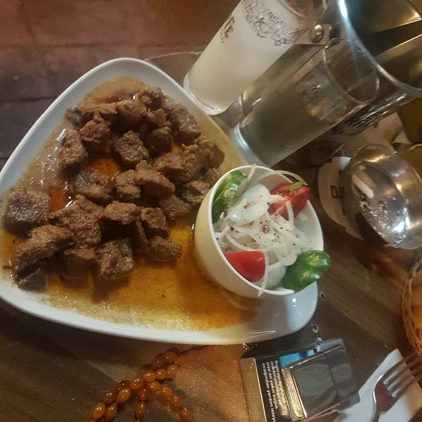 รูปภาพถ่ายที่ Aslanım Bar &amp; Bira Evi &amp; Restaurant โดย Murat Ö. เมื่อ 7/17/2019
