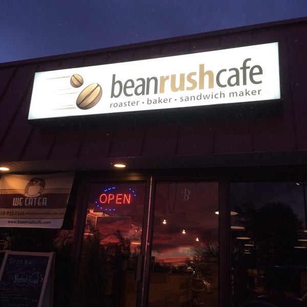Photo taken at Bean Rush Cafe by R M. on 1/20/2014