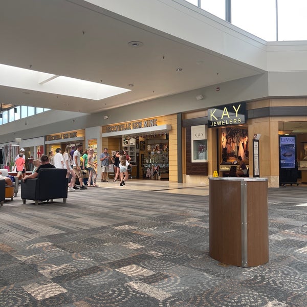 Greenville Gem Mine Jewelry Store in Downtown Greenville