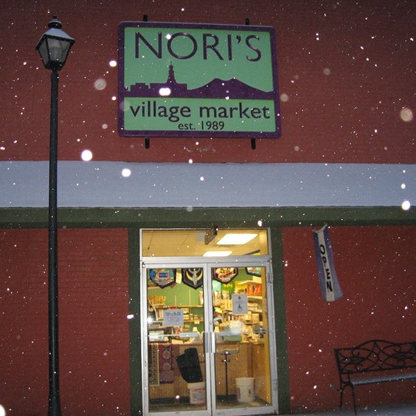 Photo taken at Nori&#39;s, Good Food Naturally by Nori&#39;s, Good Food Naturally on 3/11/2014