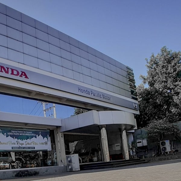 Dealer Honda Pacific Kediri Auto Dealership in Kecamatan Mojoroto