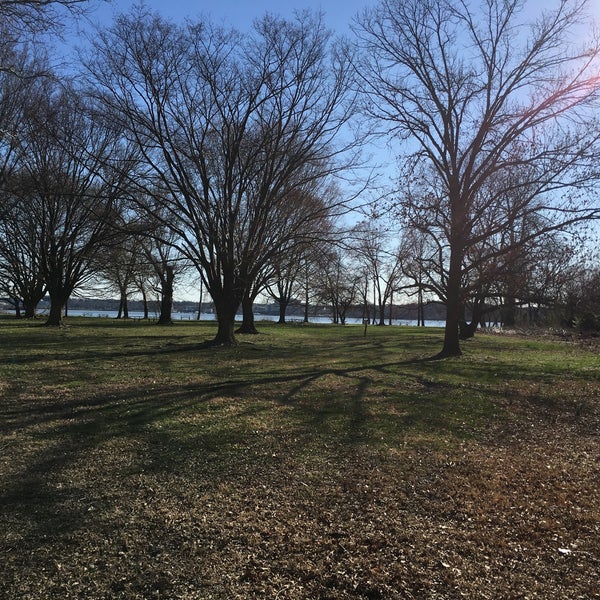 Photos at Belle Haven Park Park in Alexandria