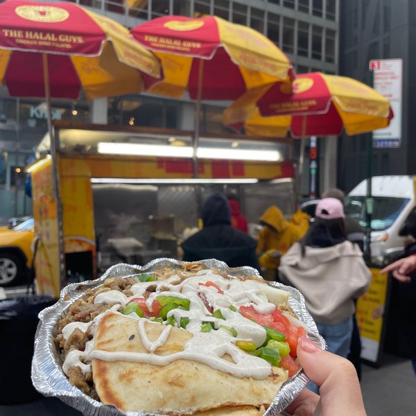 Photo taken at The Halal Guys by Meng Y. on 3/18/2024
