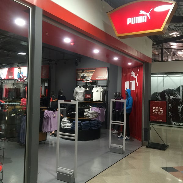 Factory Outlet - Clothing