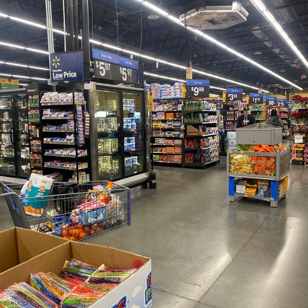 Walmart Neighborhood Market Fresno, CA