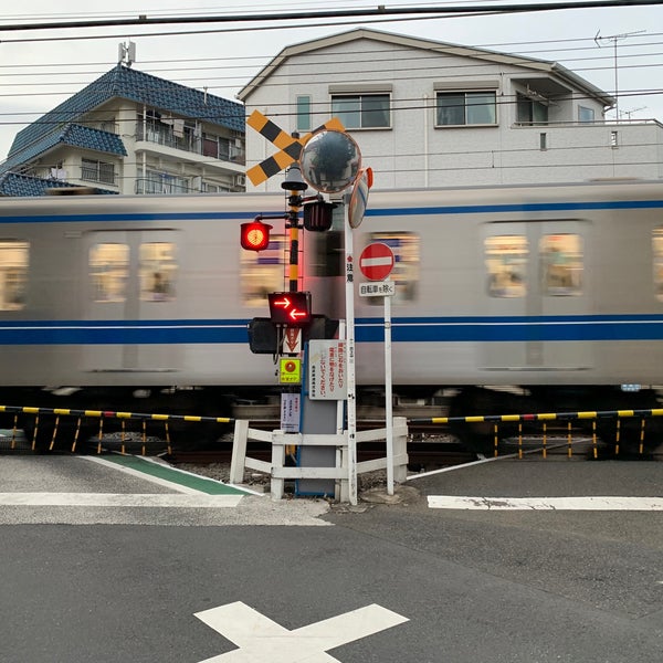 Fotos En 西武池袋線 池袋5号踏切 V字踏切 Tren Fotos En 西武池袋線 池袋5号踏切 V字踏切 Tren