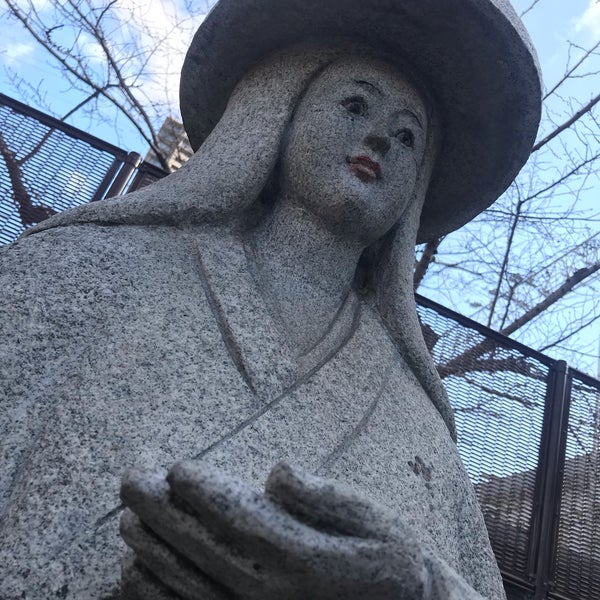 鉢かづき姫 石像