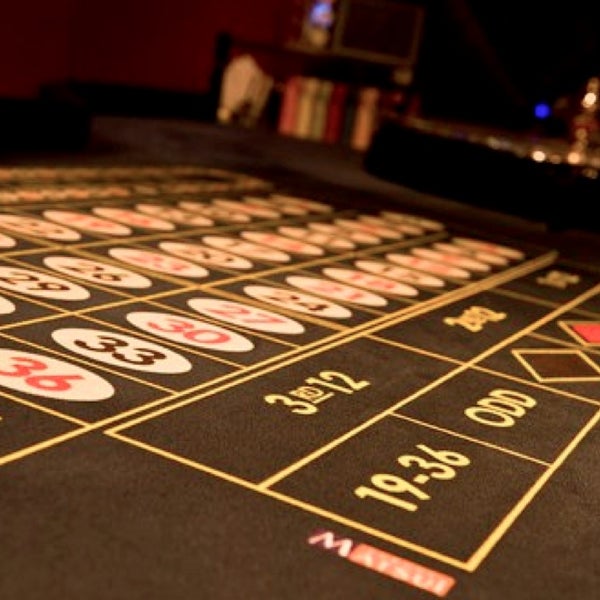 Foto tirada no(a) Ned Kelly&#39;s Sportsclub &amp; Casino por Raymond O. em 6/25/2013