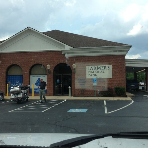 Farmers National Bank 2 tips from 39 visitors