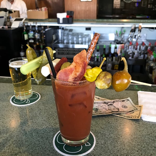 Вино edelweisshof riesling белое сухое. Топ y2k. Nowadays popular korean t-shirt for students. Ammin. Alli pub.