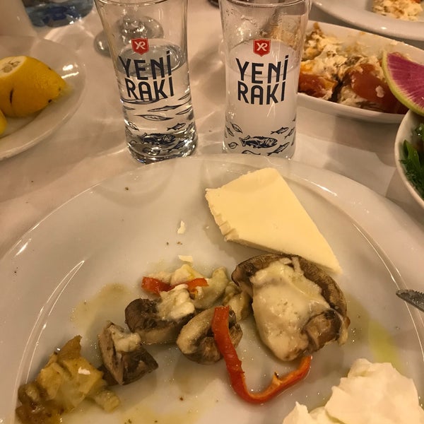 1/18/2020にHüseyinがKordonboyu Balık Pişiricisiで撮った写真