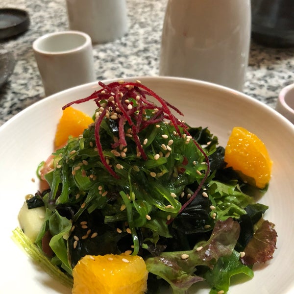 Foto diambil di Sushi Den oleh Andrea S. pada 5/14/2018