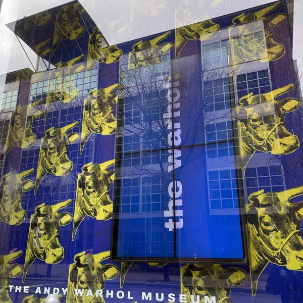 Foto tirada no(a) The Andy Warhol Museum por Ashley T. em 1/8/2023