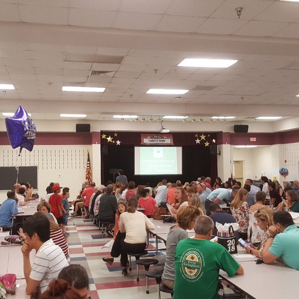 Pebble Creek Elementary School 200 Parkview Dr