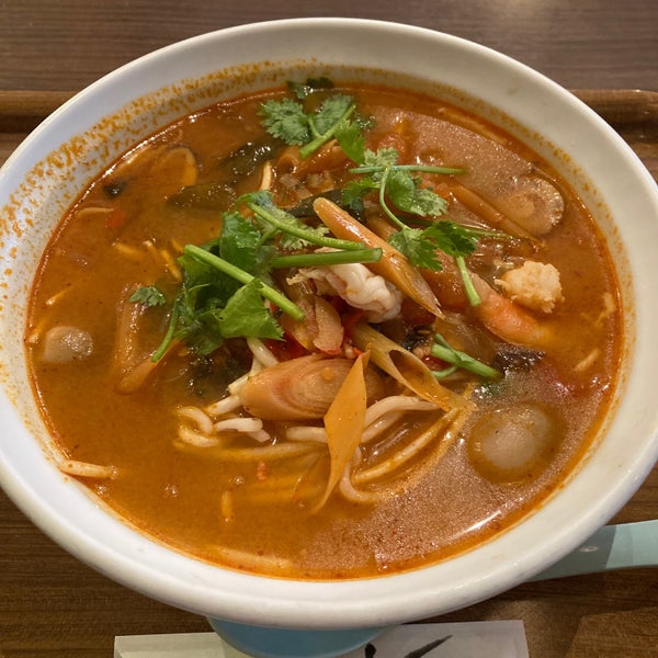 ロータスガーデン 表参道駅前店 青山 3 Tips De 102 Visitantes