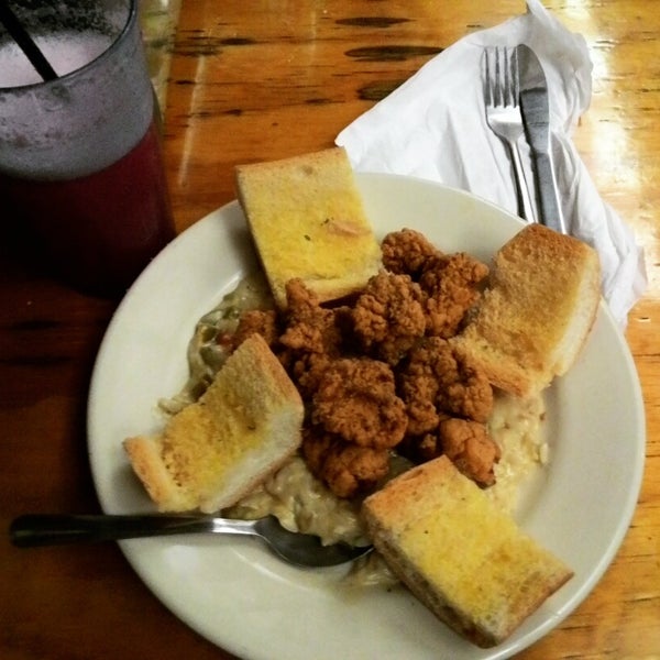 Snapper's Seafood Seafood Restaurant in Biloxi