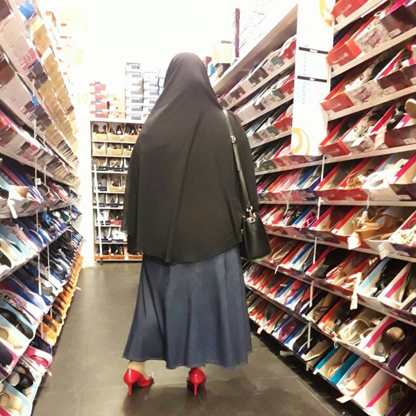 pay less shoe store locations