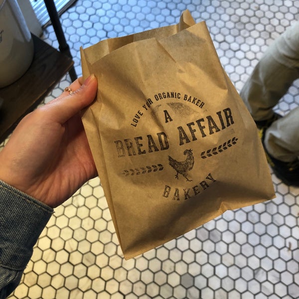 Foto tirada no(a) A Bread Affair por SulA K. em 10/7/2018