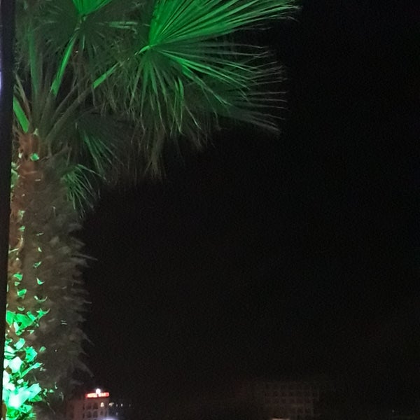 11/5/2019 tarihinde KULLANMIYORUMziyaretçi tarafından Palm Beach Cafe &amp; Restaurant'de çekilen fotoğraf