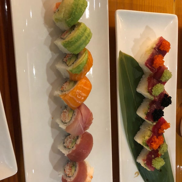 รูปภาพถ่ายที่ Sushi Bayashi โดย John G. เมื่อ 12/10/2017