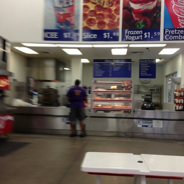 Sam's Club Columbia'da İndirimli Depo Mağazası