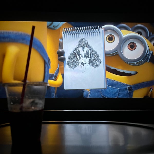 Palladio 16 Cinemas Folsom'da Sinema