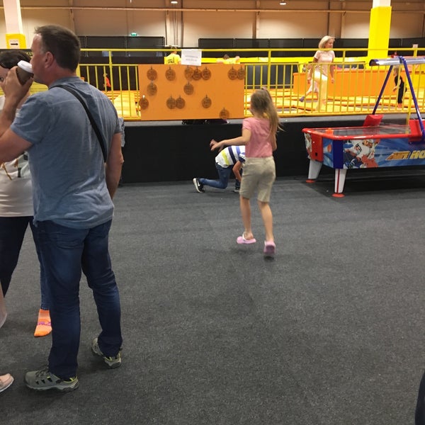 Jump Park Водный стадион