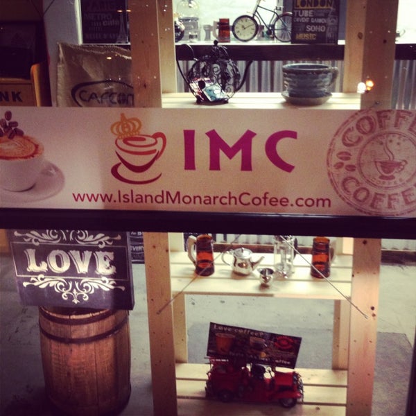Photo taken at Island Monarch Coffee (IMC) by Kelly P. on 7/27/2013
