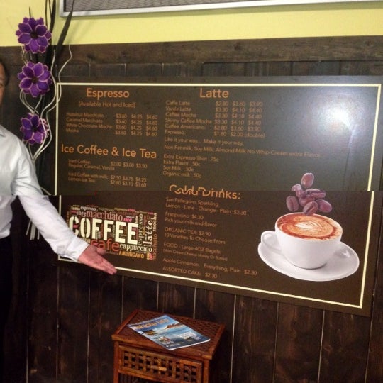7/27/2013에 Kelly P.님이 Island Monarch Coffee (IMC)에서 찍은 사진