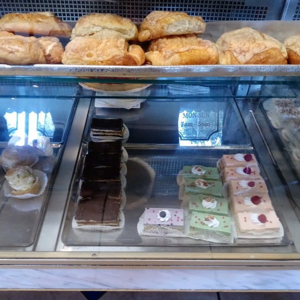 Carlsbad French Bakery Cafe Café in Carlsbad