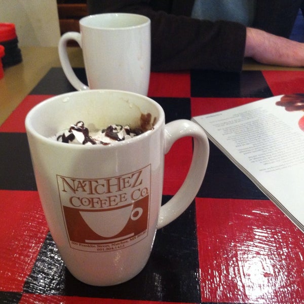 Foto scattata a Natchez Coffee Co. da Laura P. il 11/29/2014