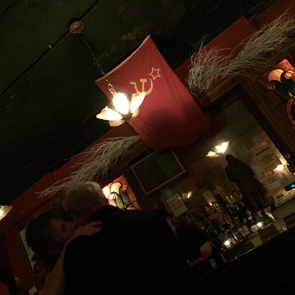 12/28/2014にSuhas S.がKGB Barで撮った写真