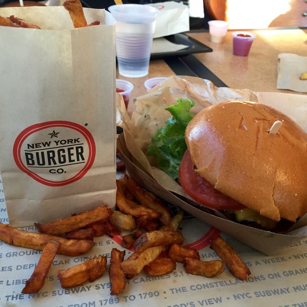 Photo taken at New York Burger Co. by Lili L. on 1/17/2015