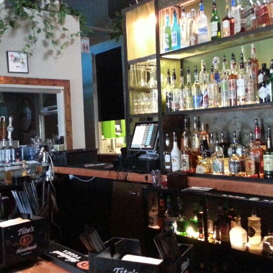 Photo taken at Zest Kitchen &amp; Bar by Cindy B. on 8/6/2014