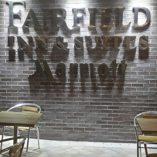 8/3/2013에 Sher S.님이 Fairfield Inn &amp; Suites by Marriott New York Manhattan/Chelsea에서 찍은 사진