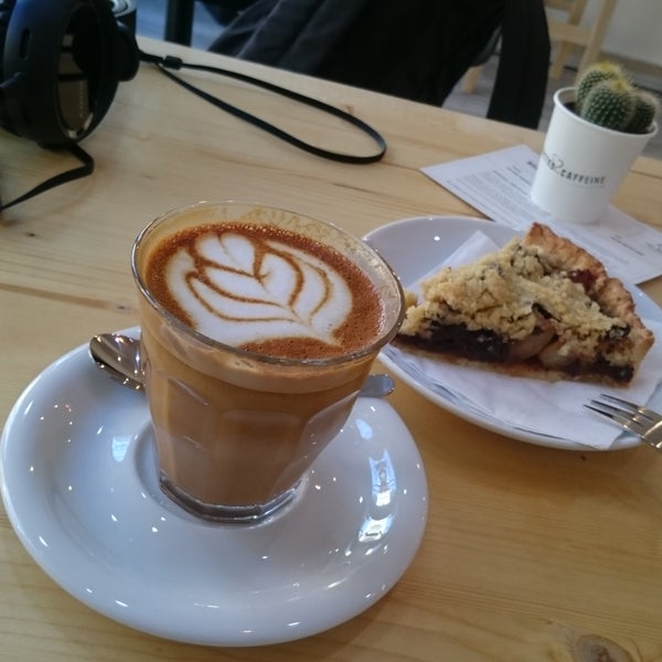 Flat white is great, nice selection of cakes and pastries, really friendly staff